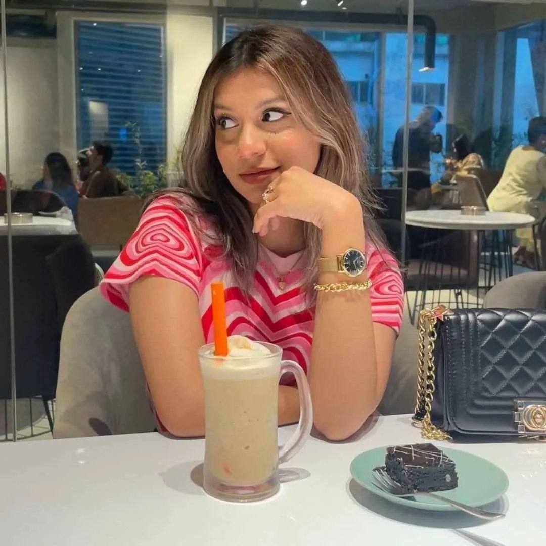 Insta Famous Girl Leaked Photos